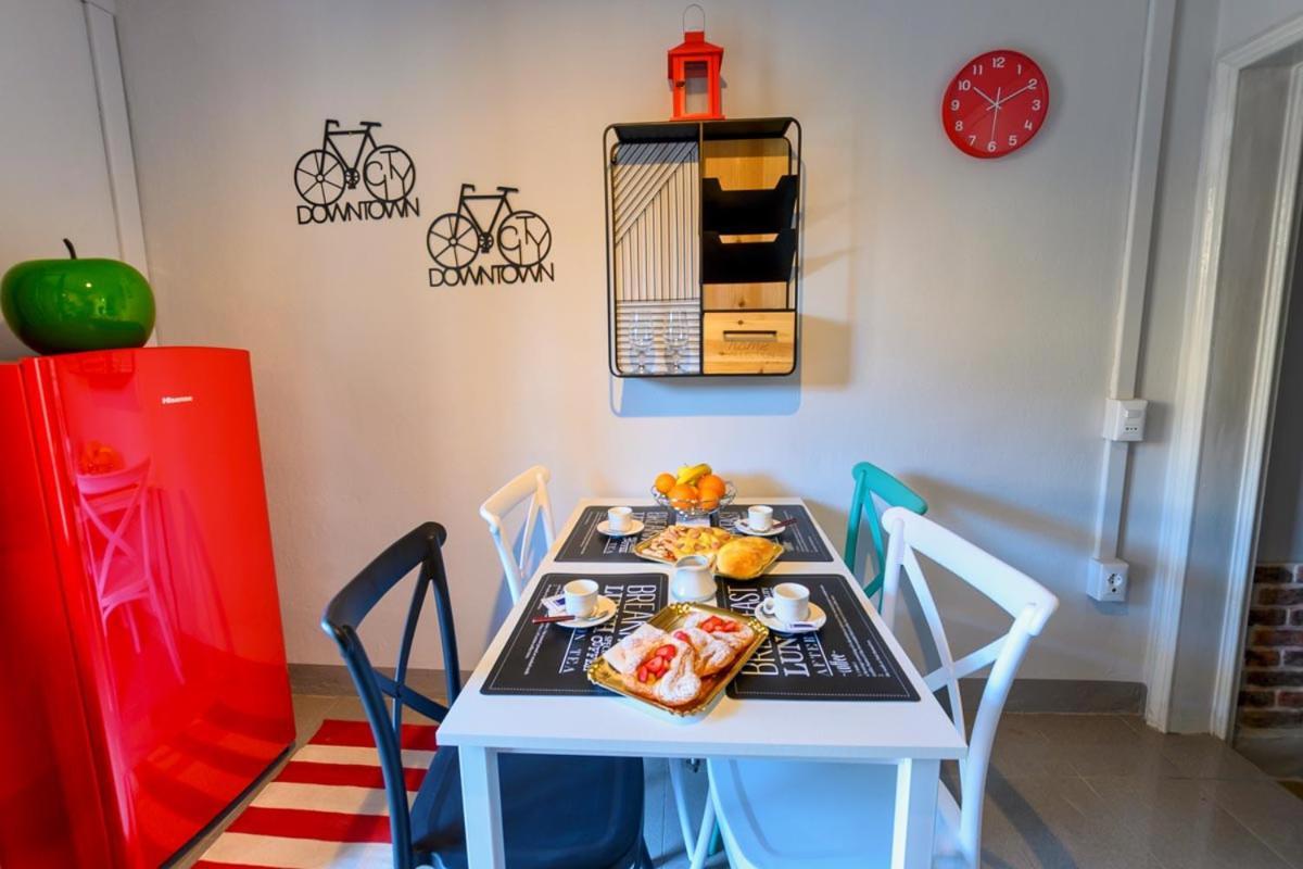 Borgo Nuovo Housing Hotel Фучекио Екстериор снимка