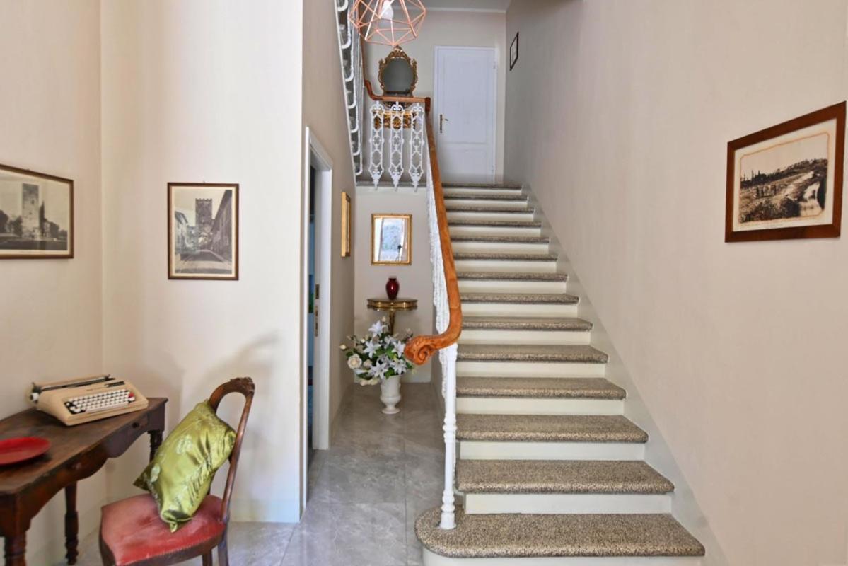 Borgo Nuovo Housing Hotel Фучекио Екстериор снимка