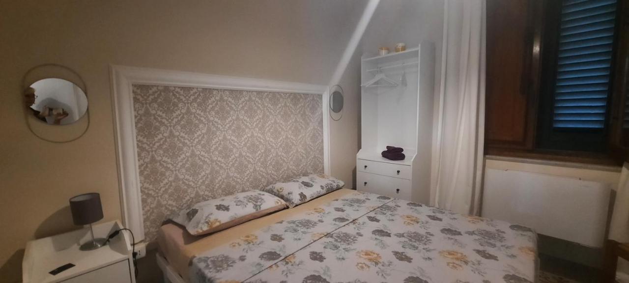 Borgo Nuovo Housing Hotel Фучекио Екстериор снимка