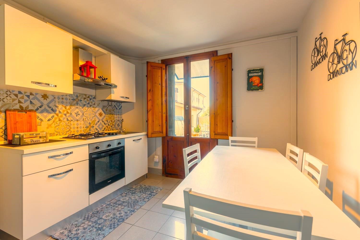 Borgo Nuovo Housing Hotel Фучекио Екстериор снимка